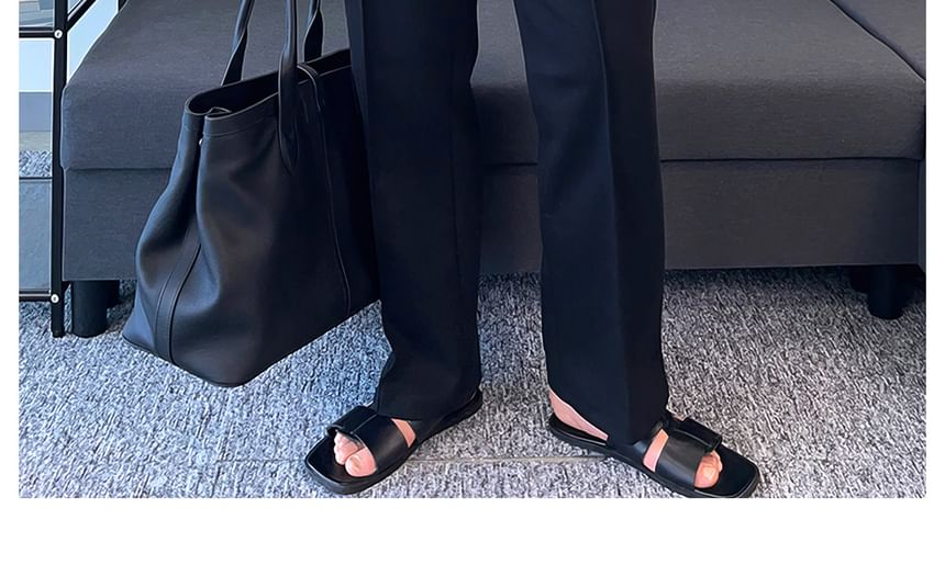 Okwano - Effen jack met rits / Rechte broek met gemiddelde taillehoogte