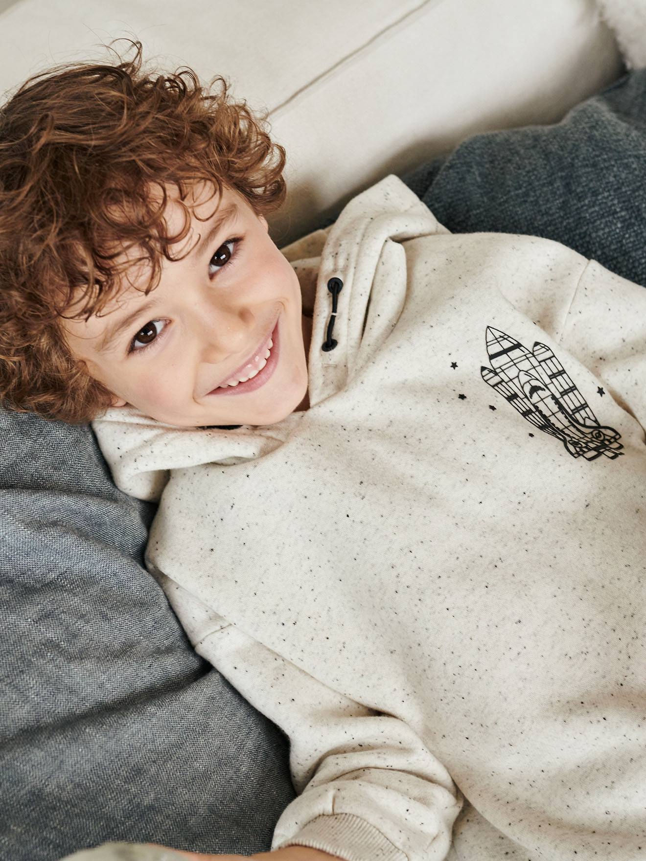 Moletom com capuz e estampa de nave espacial em relevo, em tecido felpudo mesclado, para meninos, branco liso tamanho médio com estampas.