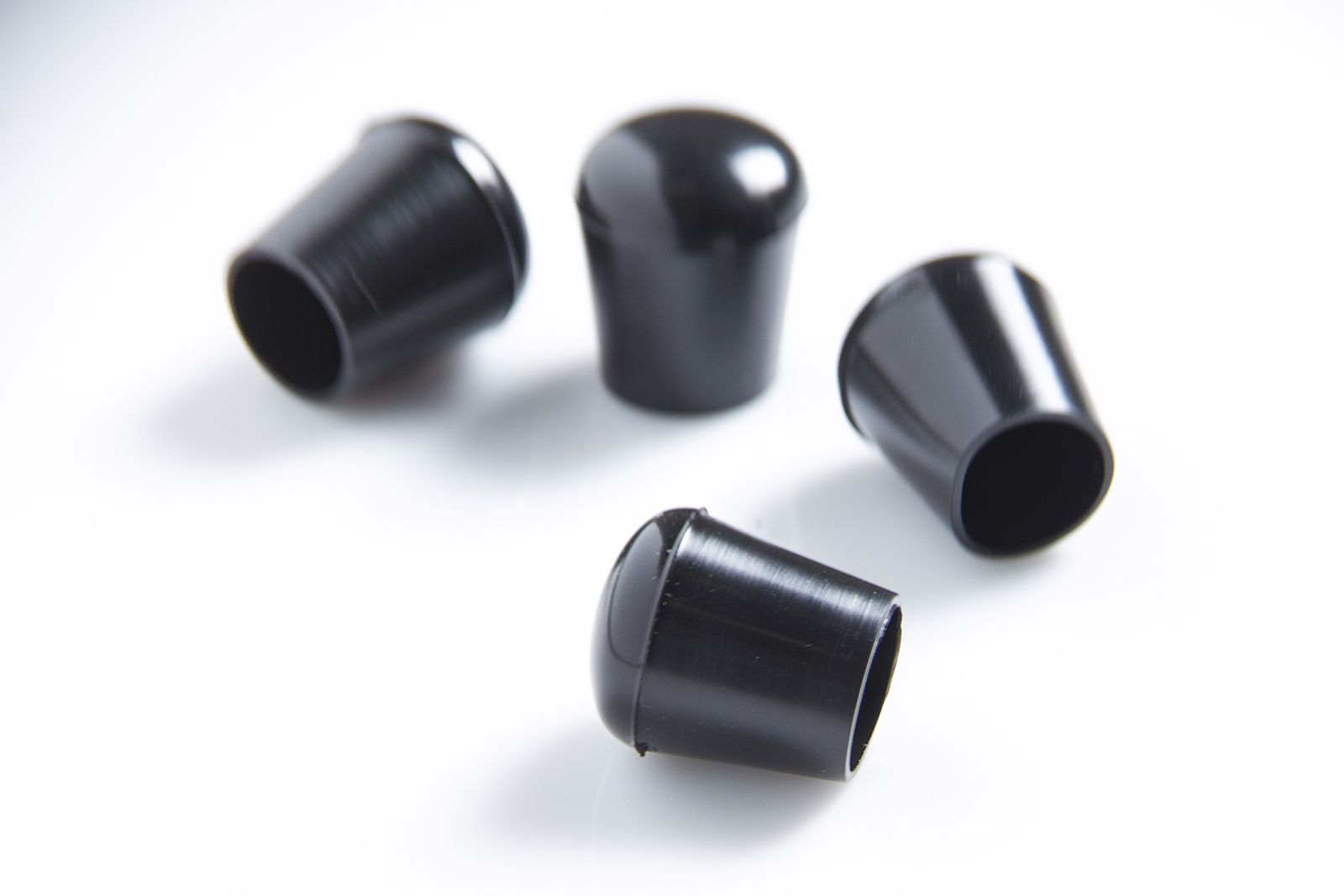 Dupsko til stålben Sort. Ø10 mm. 4 pk