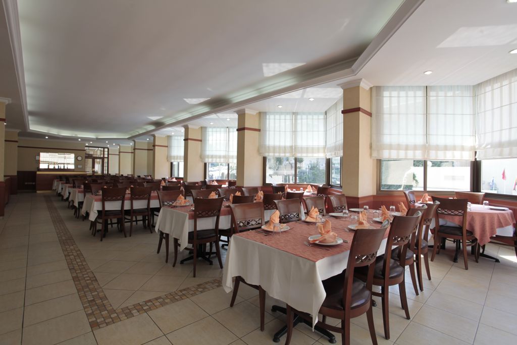 Palm Hotel Logies en ontbijt - Hotel