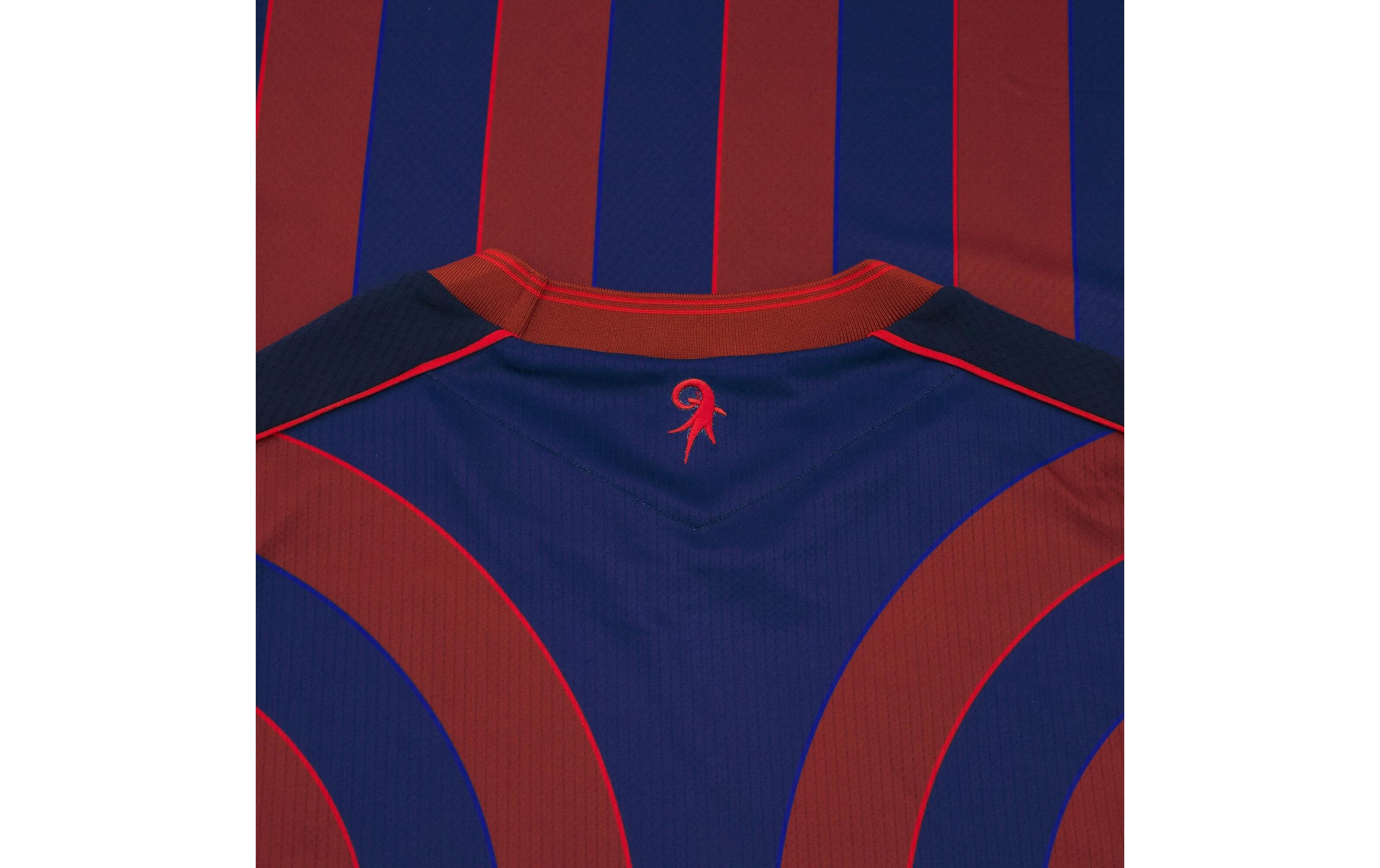 Home Jersey Junior 2025/26 128, Blau/RotHeimtrikot des FC Basel für die Saison 2025/26