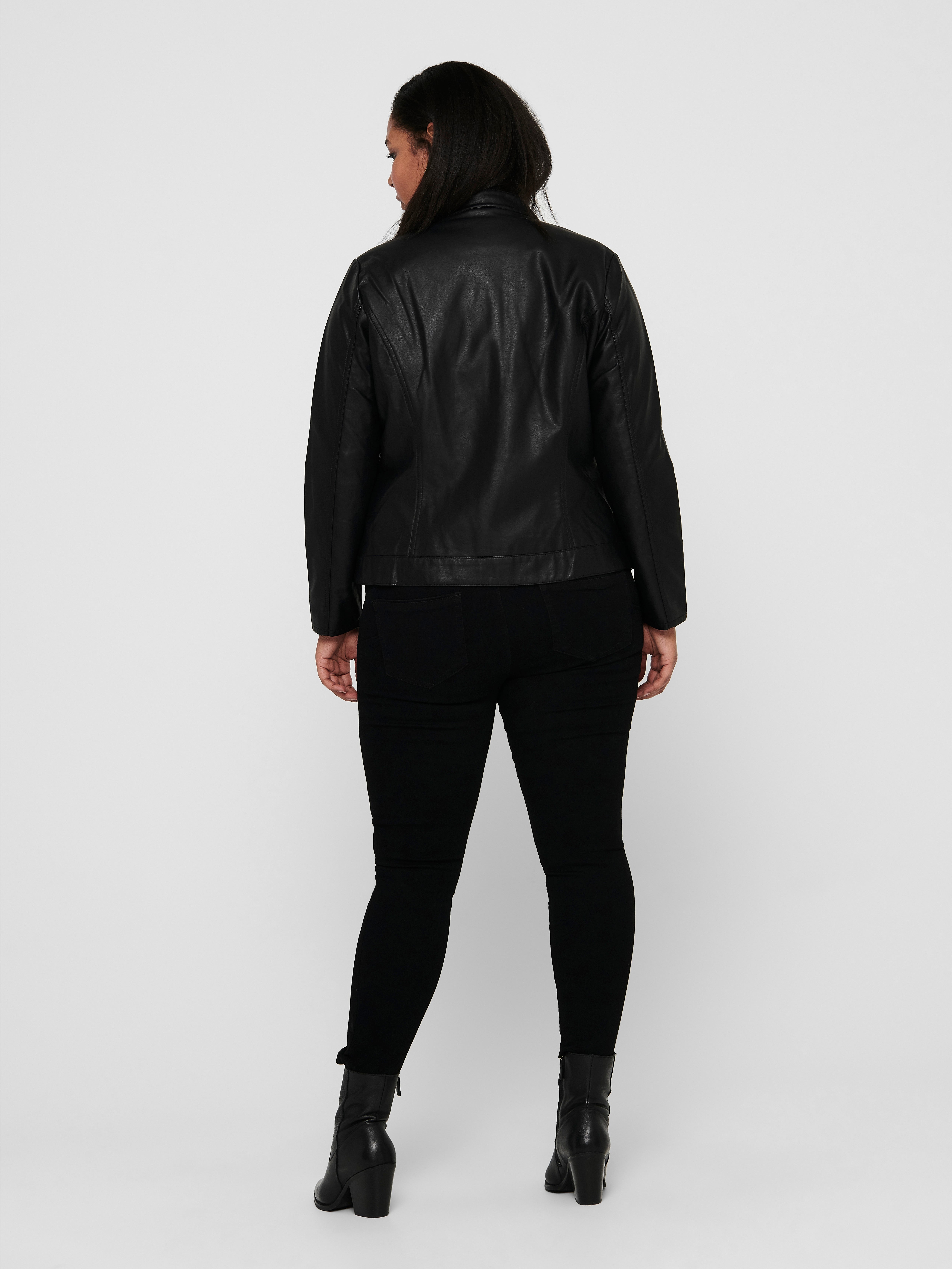 CARROBBER Kunstlederjacke Black