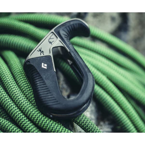 Assureur descendeur escalade BLACK DIAMOND ATC-PILOT BLACK