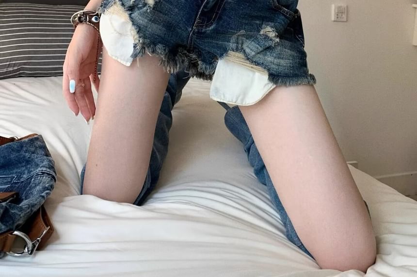 Ragistiq - Hoge taille gewassen, gerafeld, versleten denim hotpants