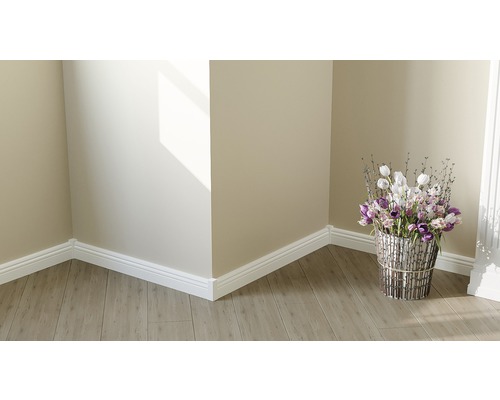 SKANDOR plint wit FU073 18 x 70 x 2400 mm