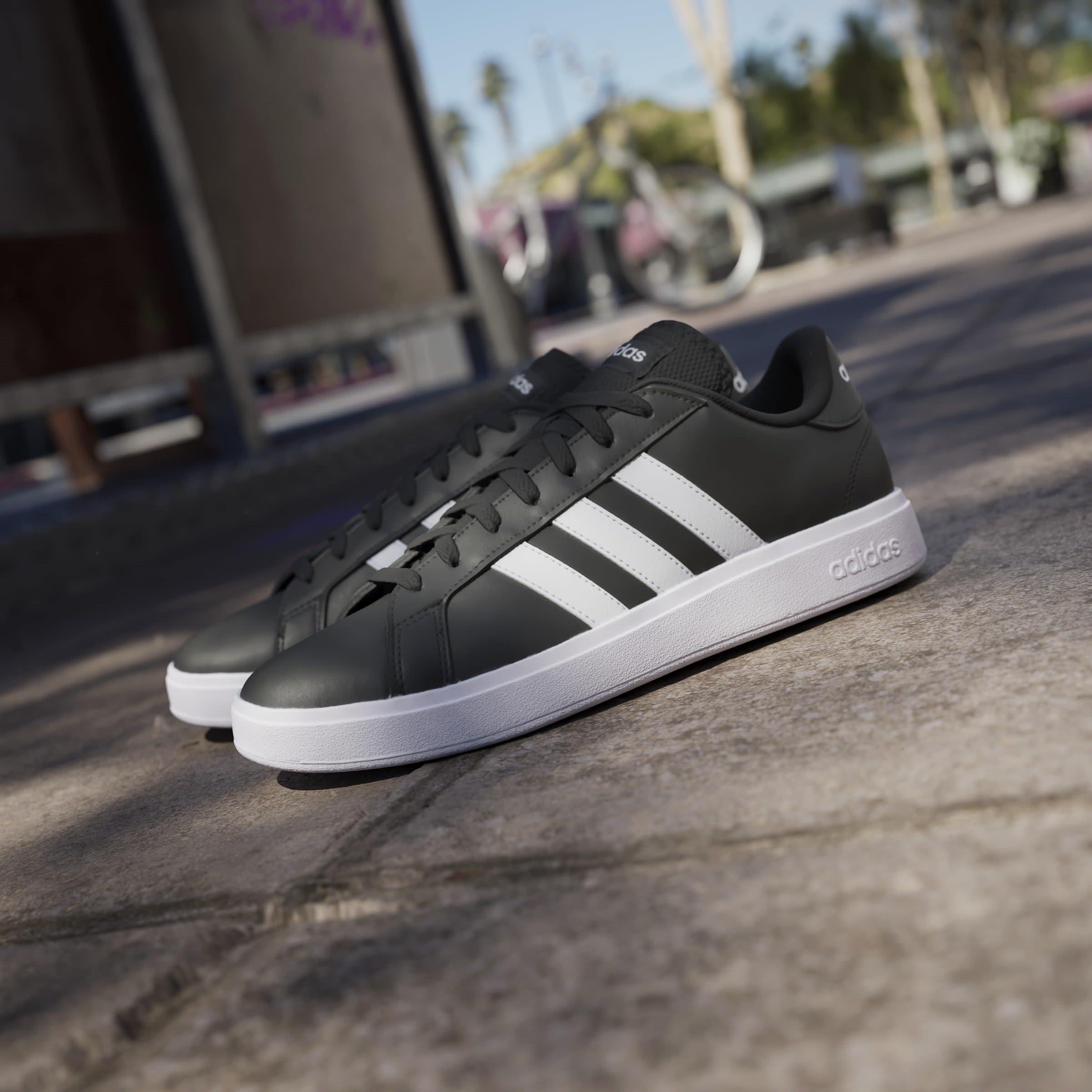 adidas Court Base 2 Trainers Mens