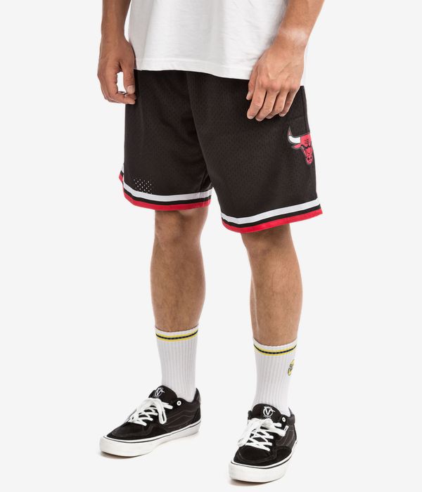Mitchell&Ness Chicago Bulls Shorts (black black)
