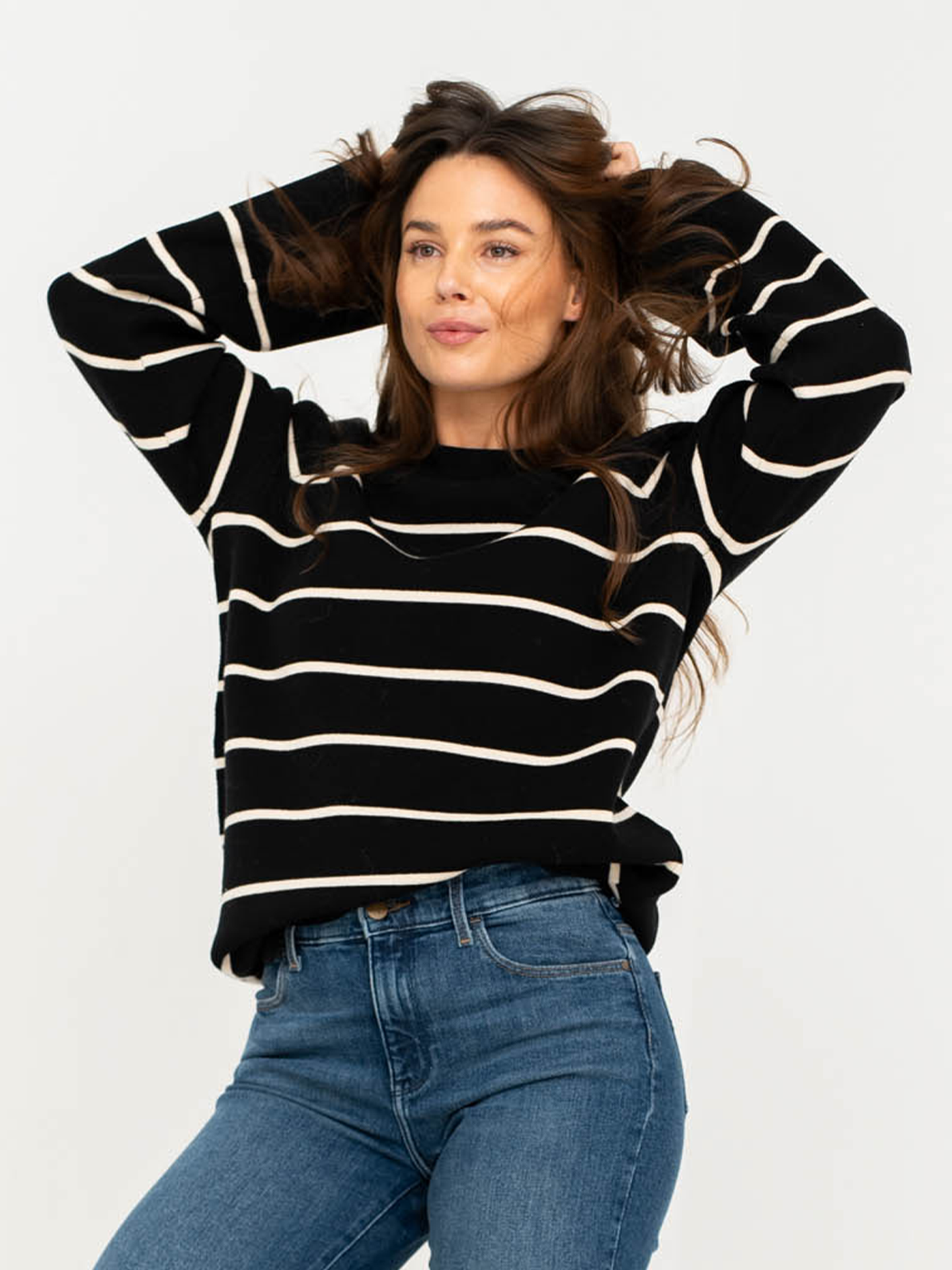 Liva Long Sleeve Long Knit O-Neck
