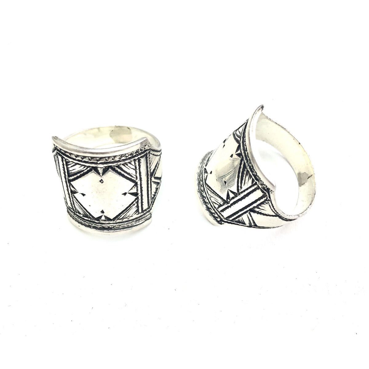 Bague Chevalière  gravée mixte