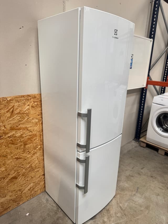 Electrolux køle/fryseskab EN3615MOW