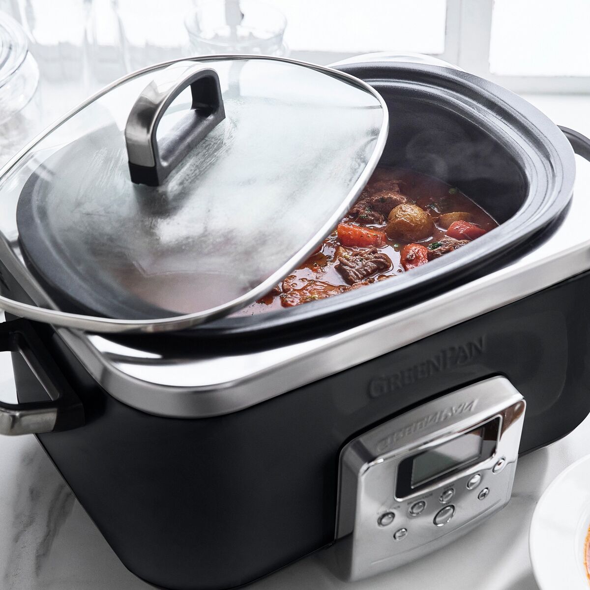 Elite Slow Cooker, black