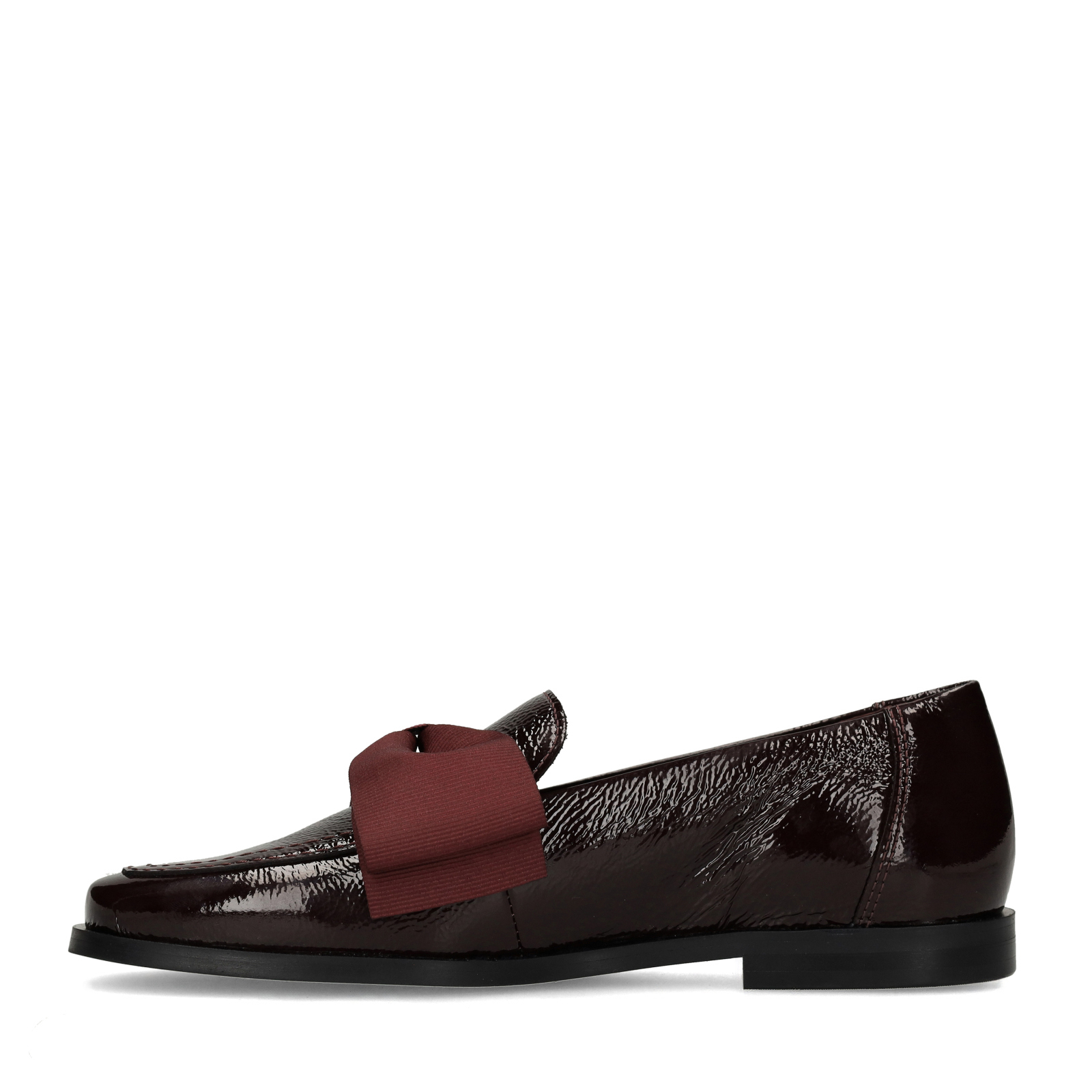 Burgundy lakleren loafers met strik