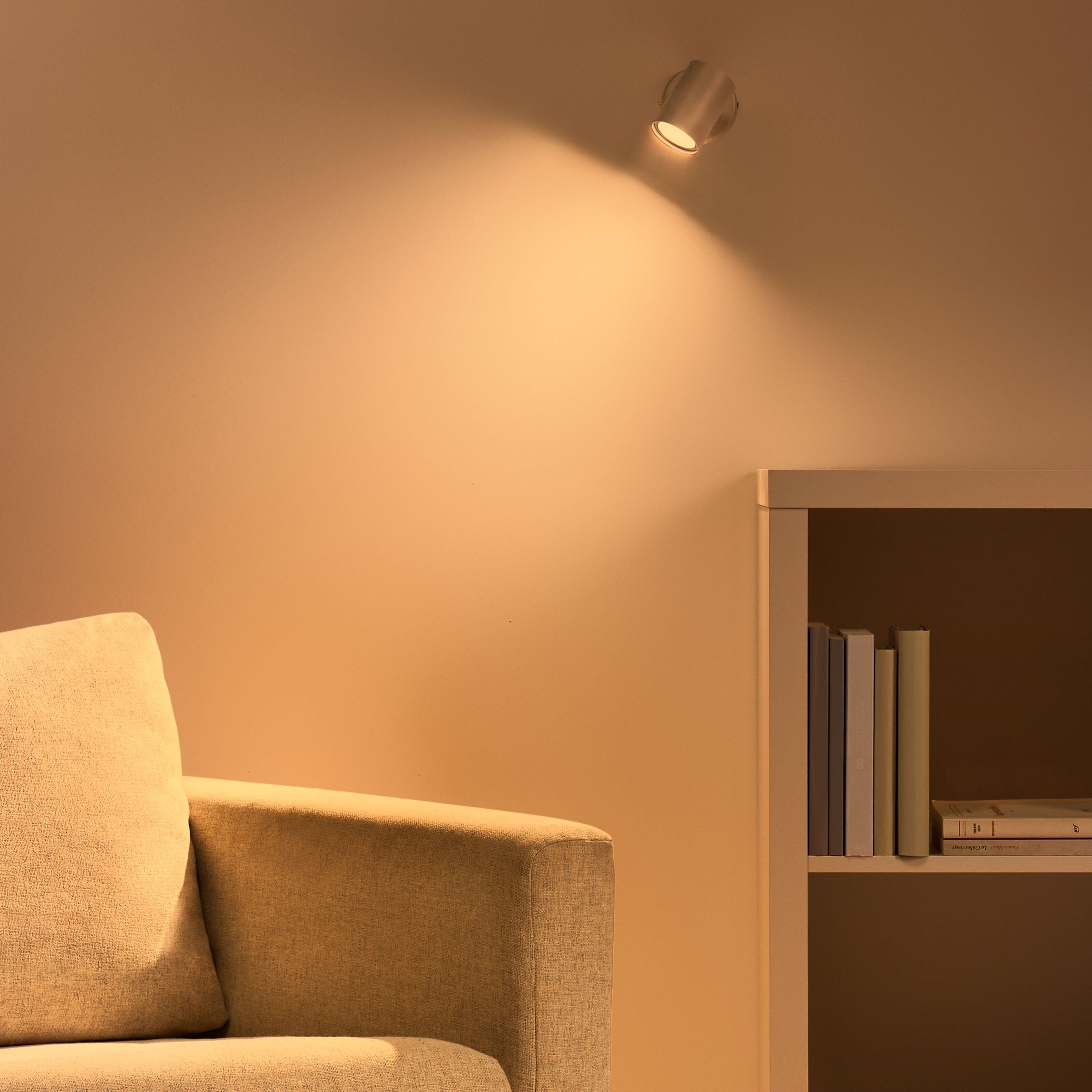 WiZ Varmhvit GU10 Smart LED-pære 345 lm