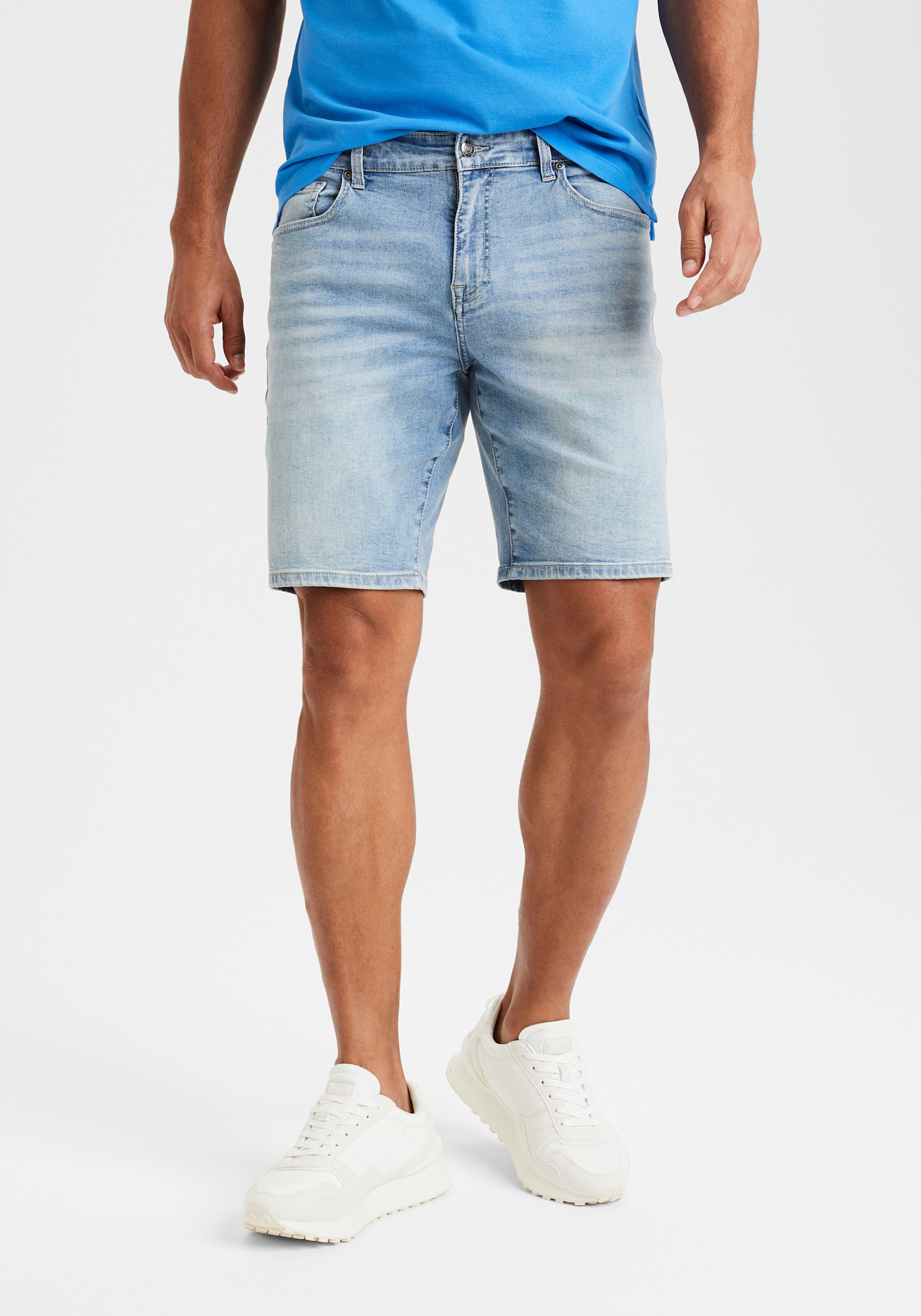 Buffalo Jeansshorts in light blue