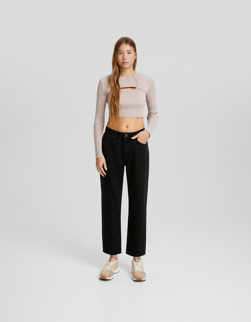 calça jeans de mãe