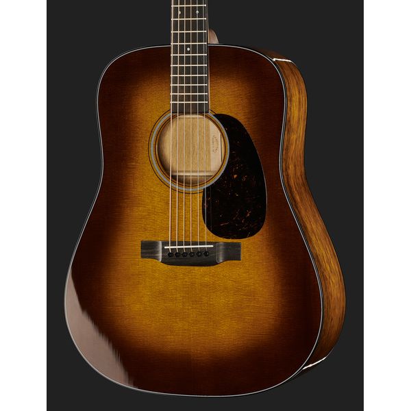Martin Guitar D-18 Ambertone
