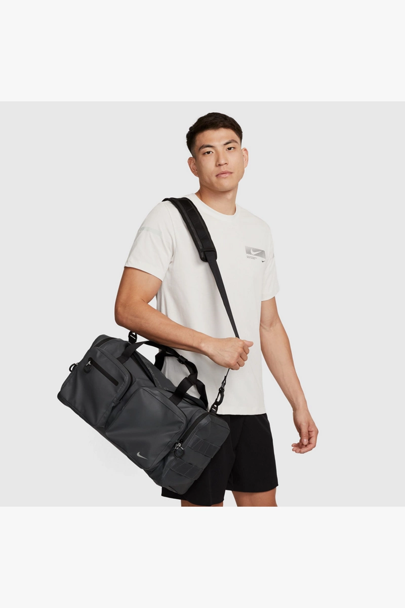 Nike Storm-FIT ADV Utility Power 31 L Sporttasche