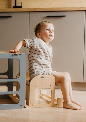 Duck Woodworks 3-i-1 Sammenleggbar Læringstårn med Matstol, Svart