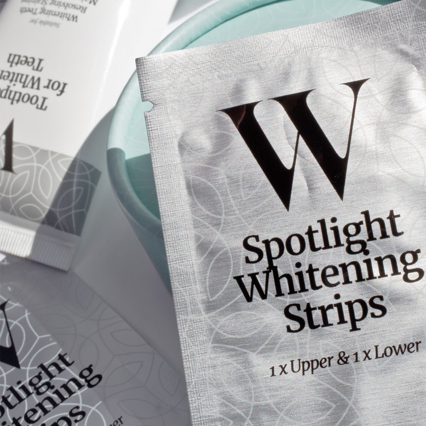 Spotlight whitening strips og tannkrem