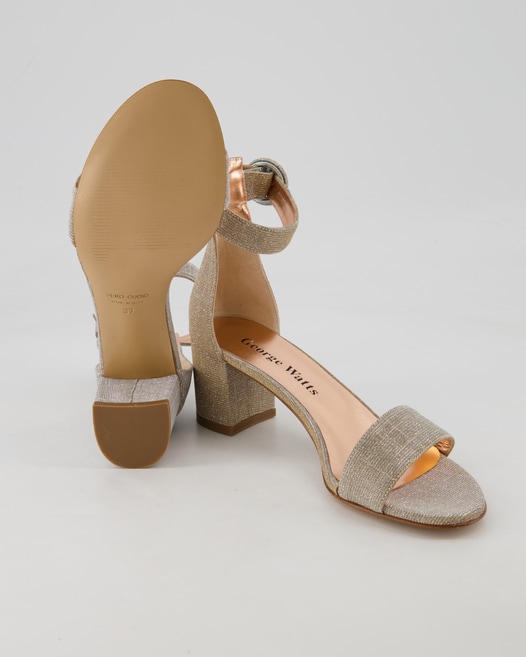 George Watts Cardine 55 Sandalen in Silber