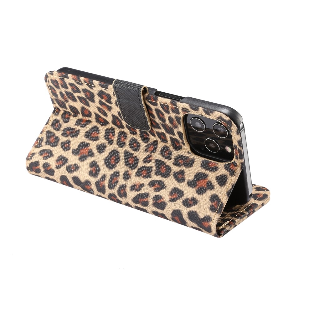 iPhone 12 / iPhone 12 Pro Leder Flipcase Hülle Leopard - Braun