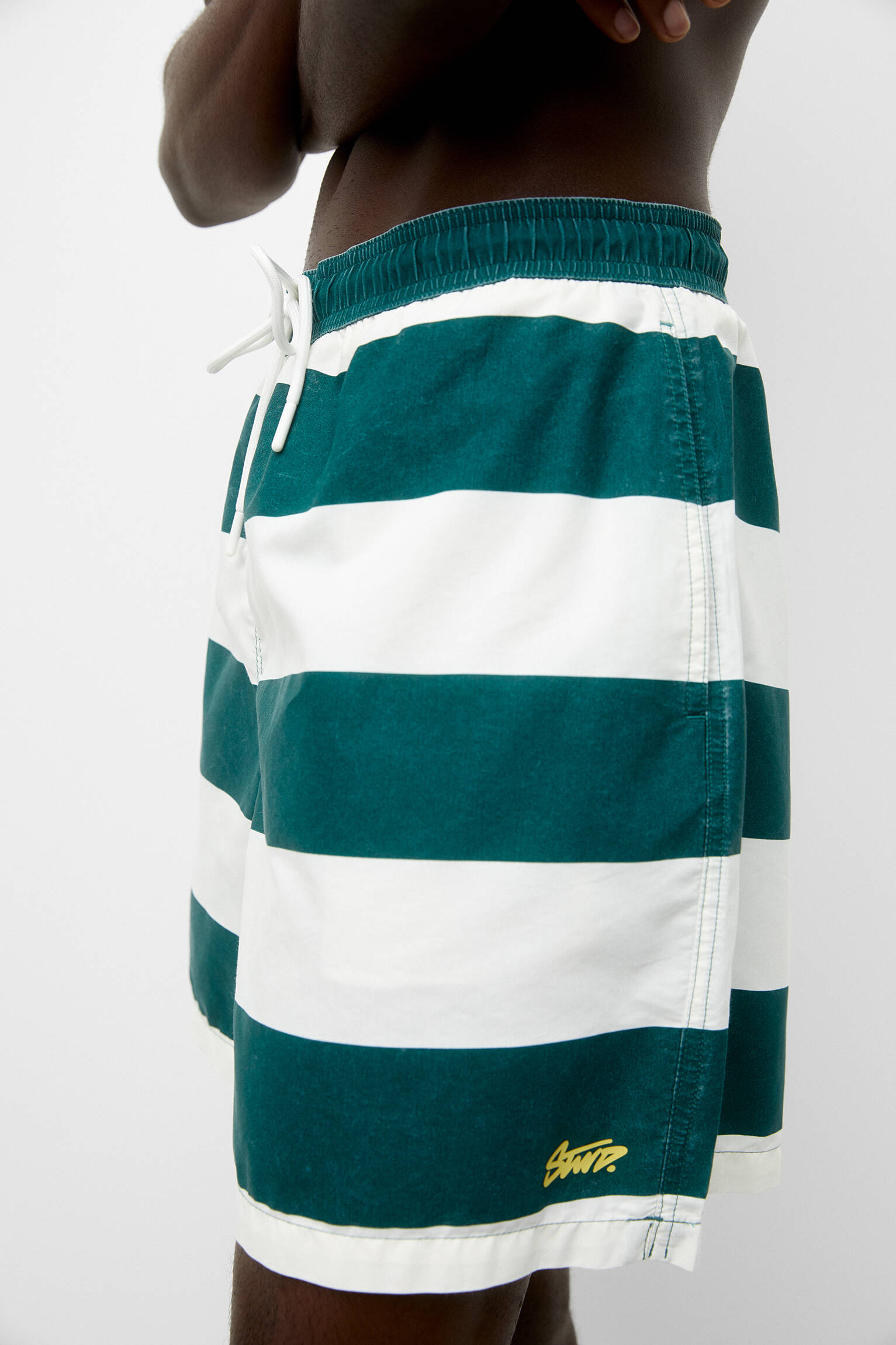 Maiô listrado verde