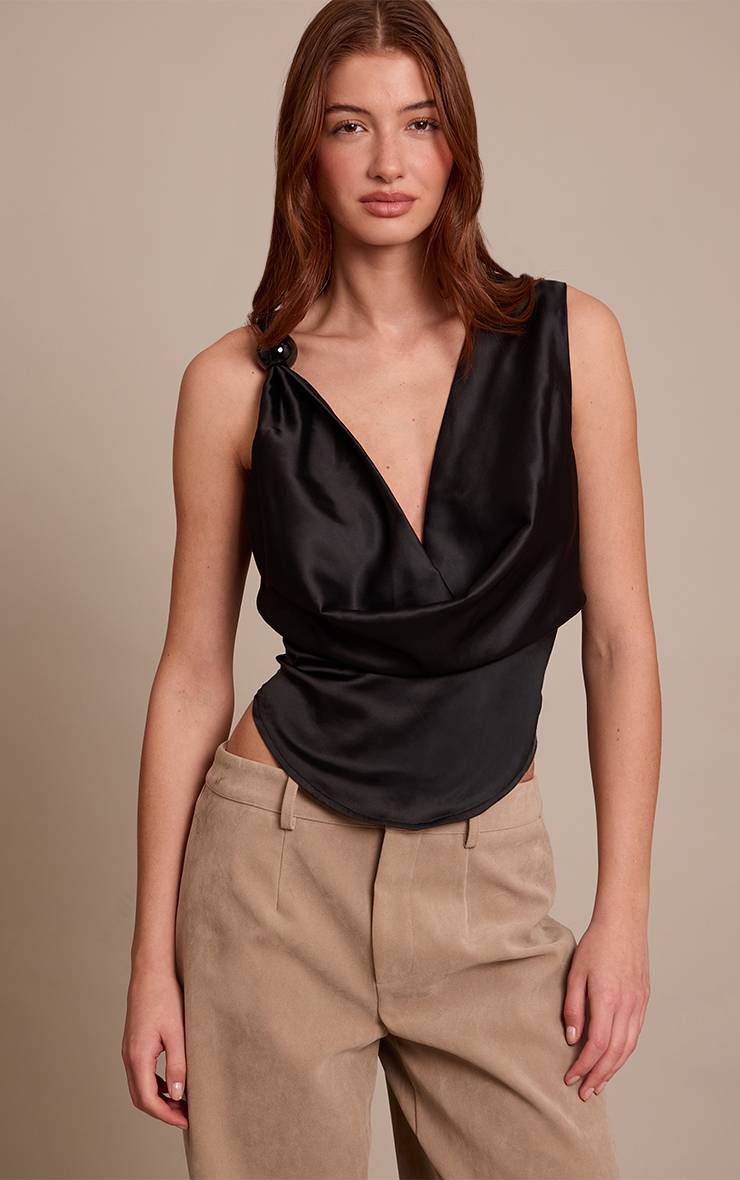 Noir Haut Col Bénitier Avec Détails Bordés De Satin