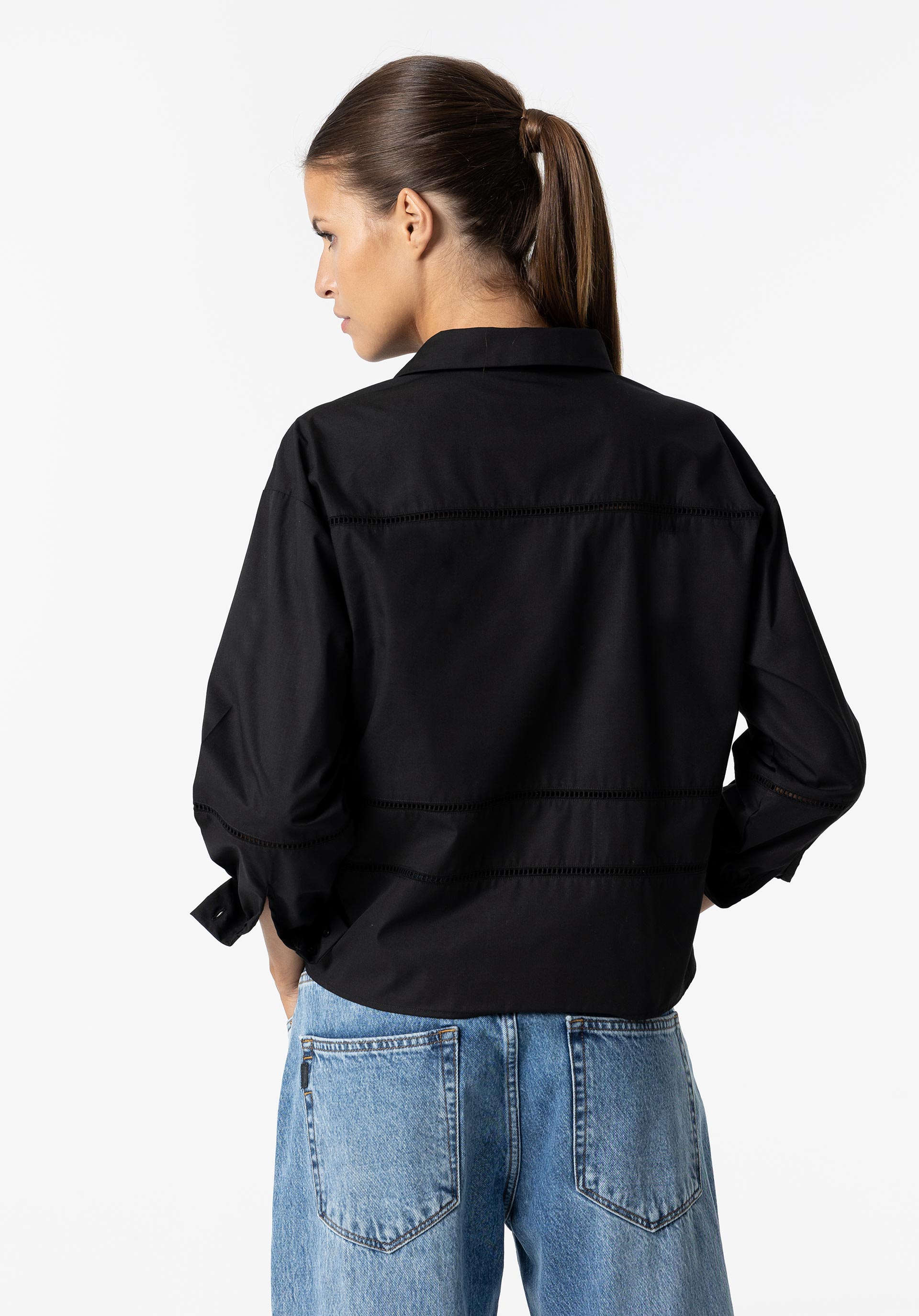 Camisa com Entremeios