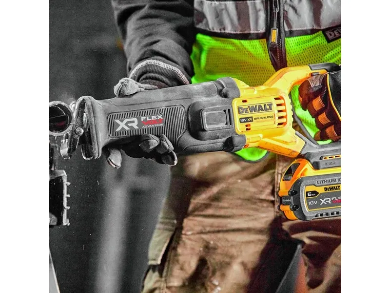 DeWALT DCS386NT-XJ, Børstefri, Sort, Gul, 3000 spm, 13 cm, 95 dB, 84 dB