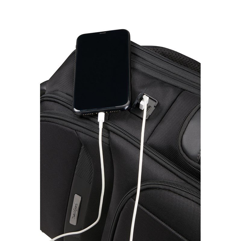 Samsonite<br>Pro Dlx Backpack 17