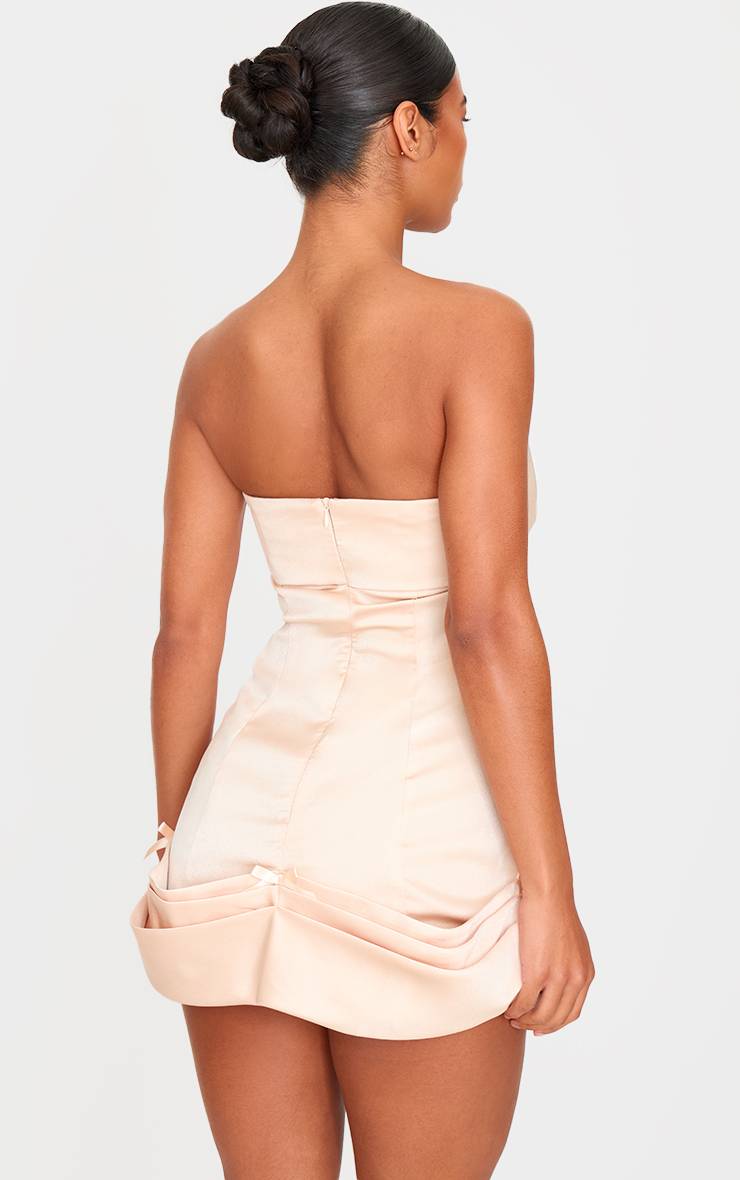 Champagne Robe Moulante En Satin Avec Nœud Décoratif