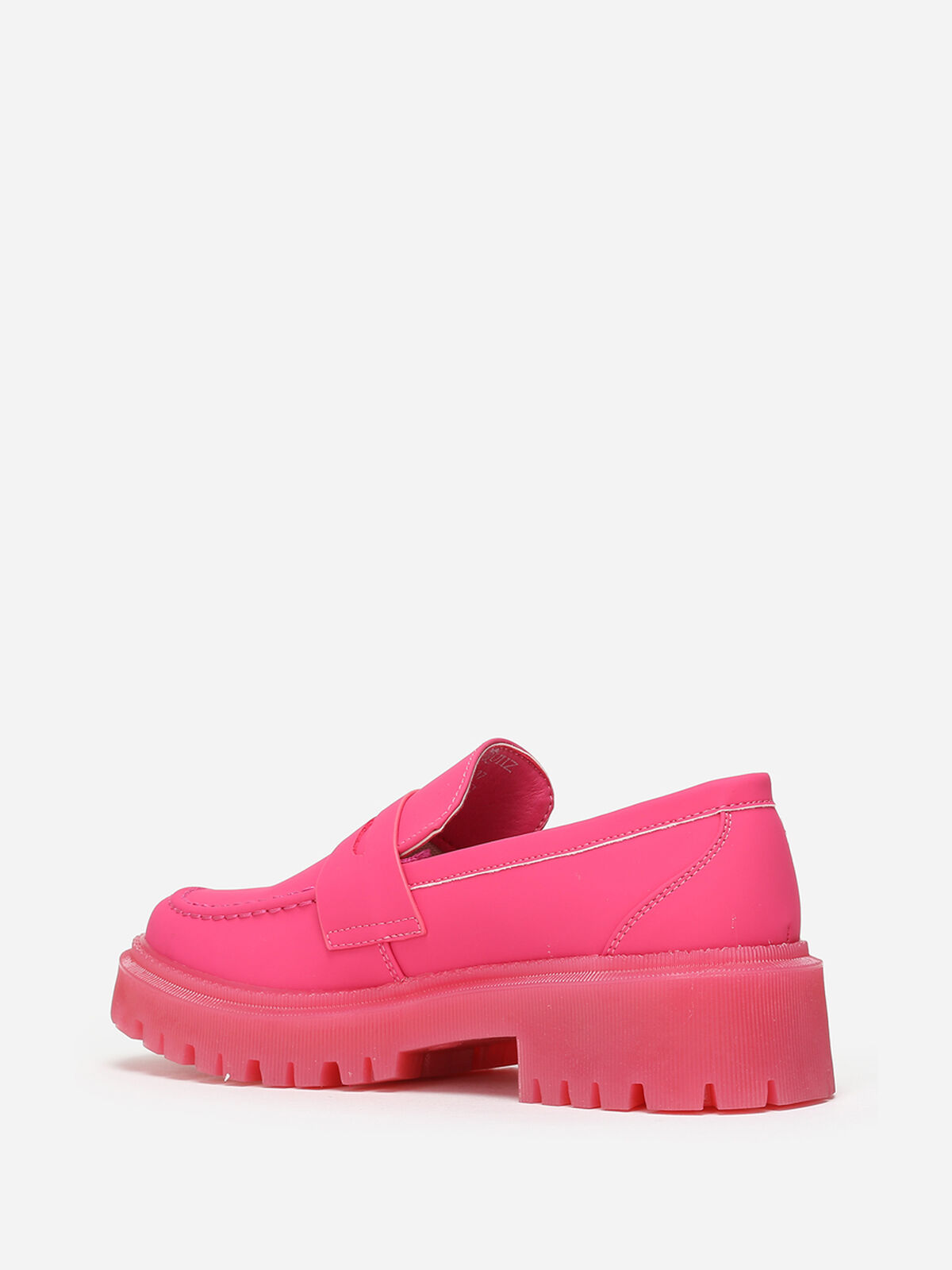 Mocassins mates à semelle crantée- Rose