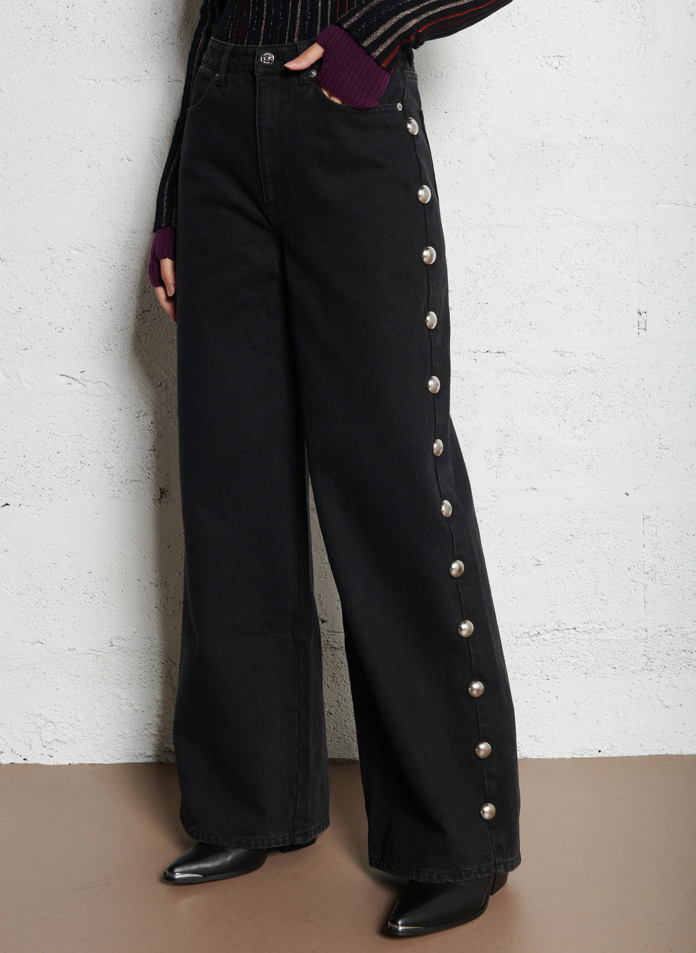 MEMPHIS - Jean large taille haute à gros studs en coton| Noir