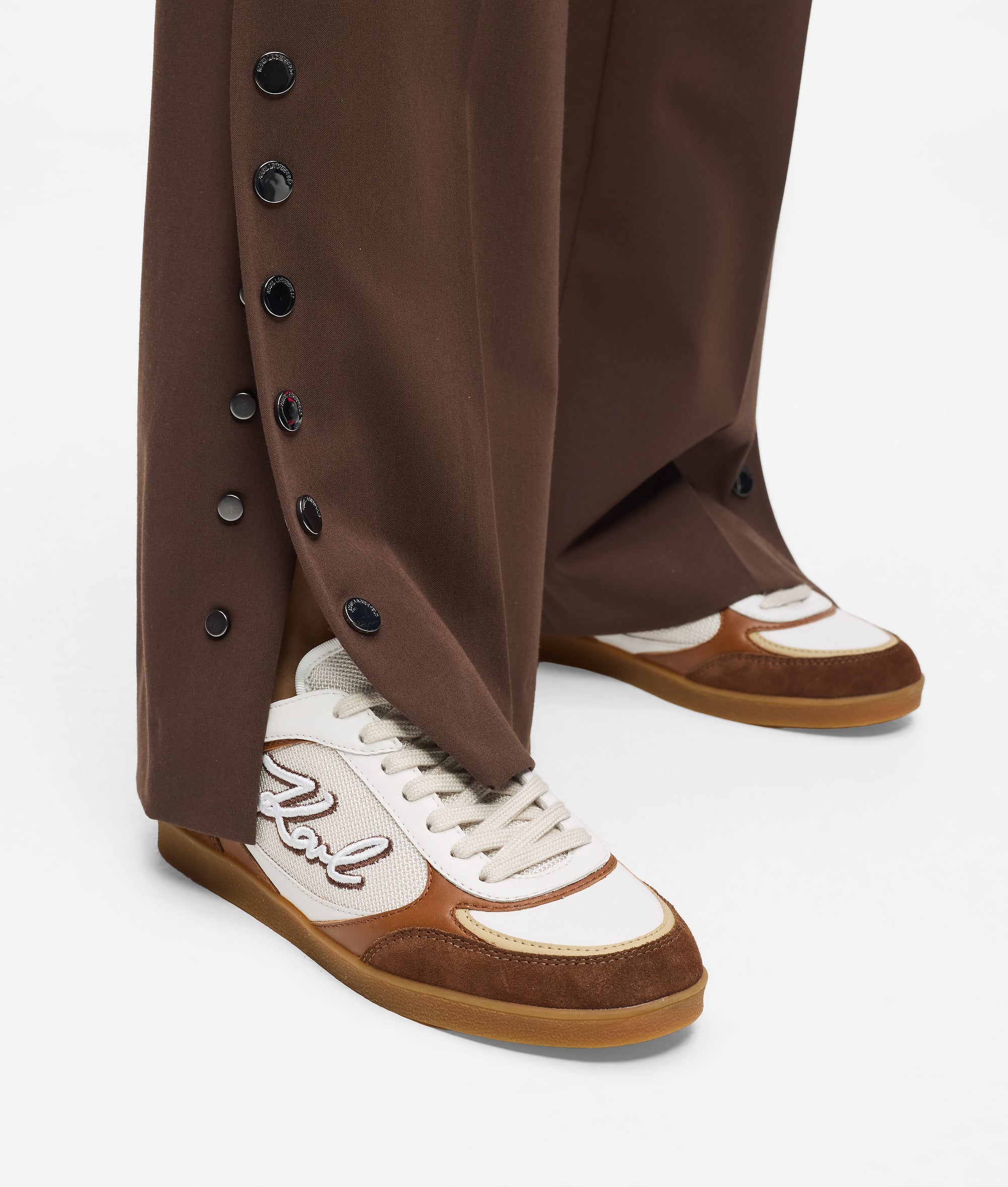 Kandidaat Signia exclusieve geborduurde sneakers