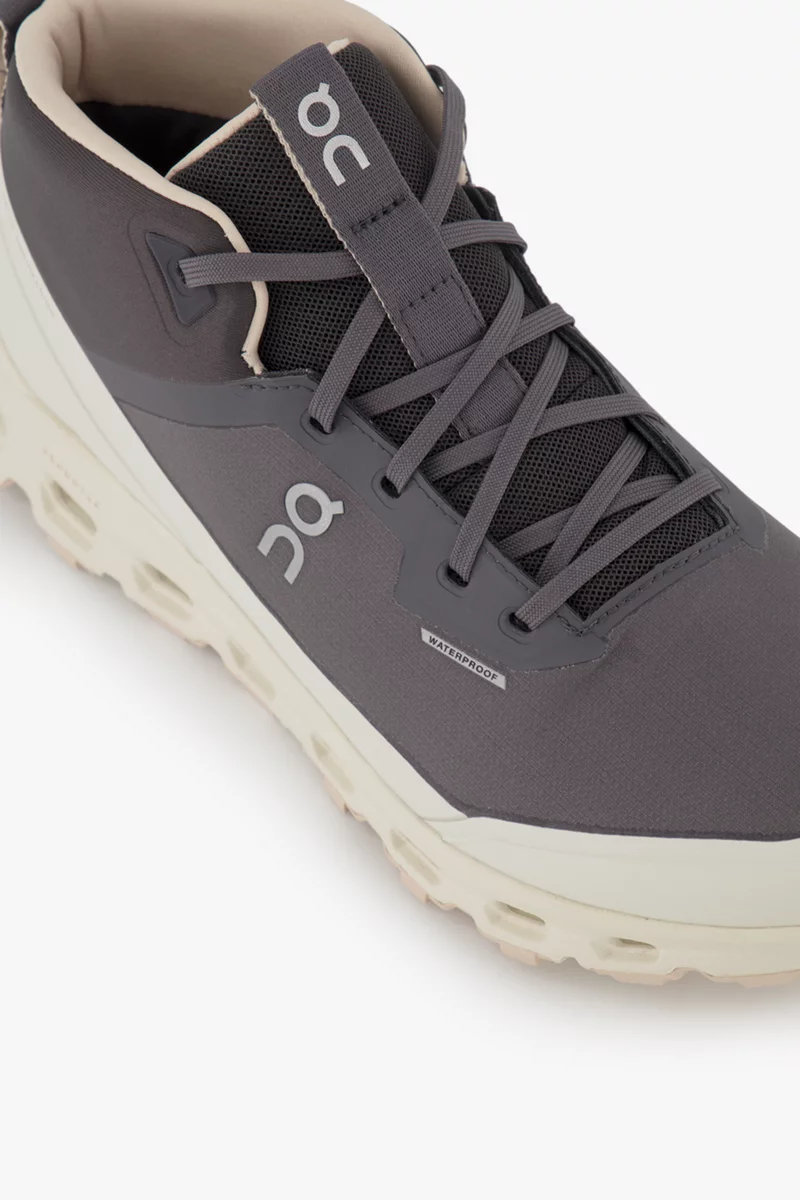 ON Cloudroam Waterproof Herren Sneaker