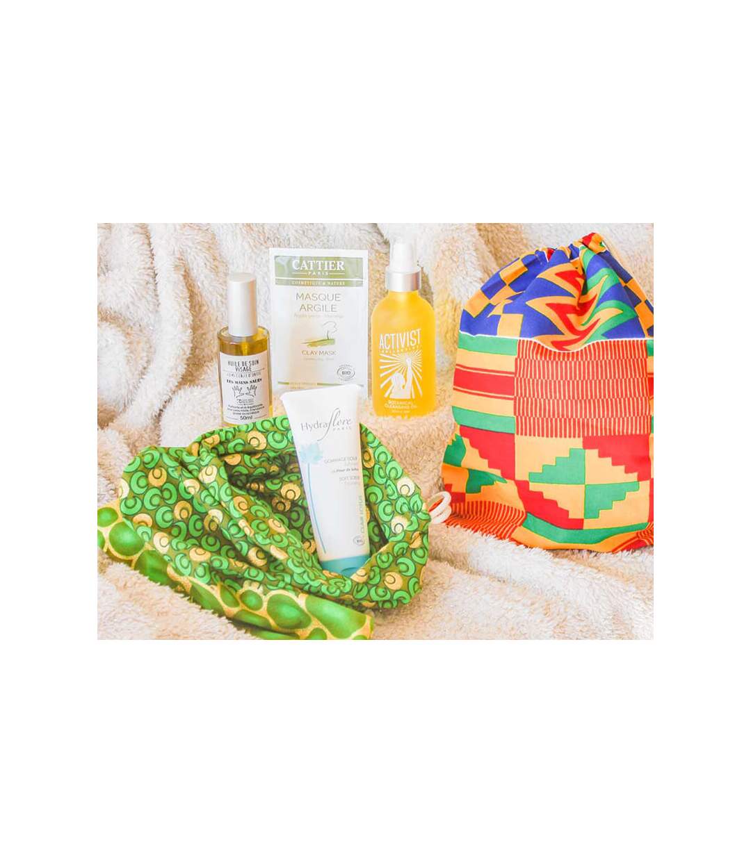Coffret cosmétique bio personnalisé livré chez vous - SMARTBOX - Coffret Cadeau Bien-être