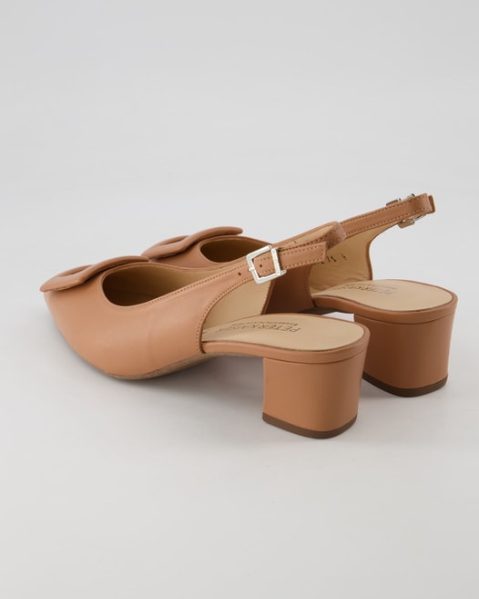 Peter Kaiser Bluma Slingpumps in Braun
