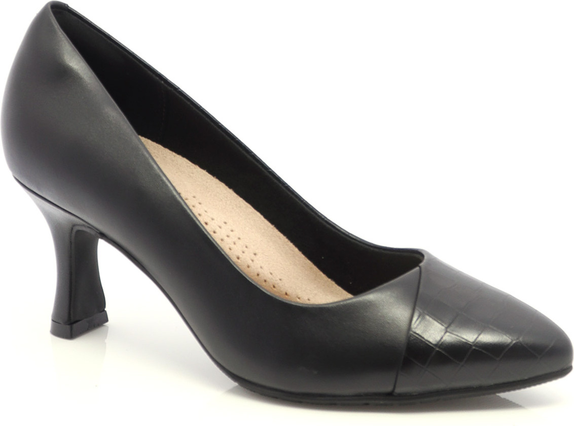 79501 CLARKS