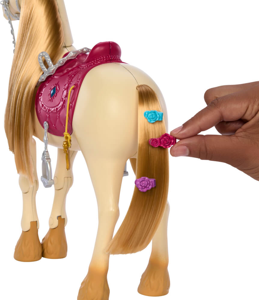 Feature Horse
