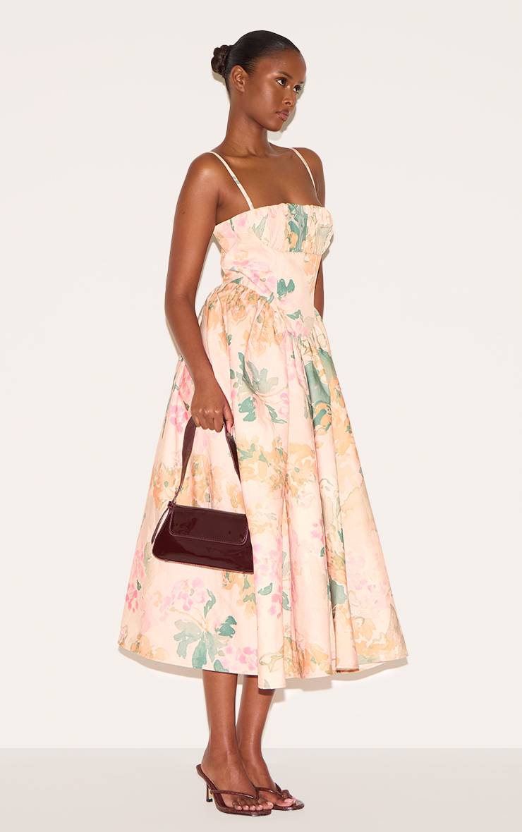 Rose Robe Mi-longue À Bretelles Avec Bustier Froncé À Corset Et Imprimé Floral Abstrait