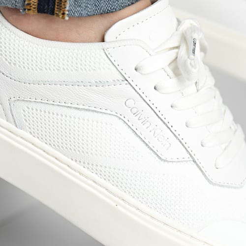 Baskets Low Top Lace Up Knit 0922 White Black