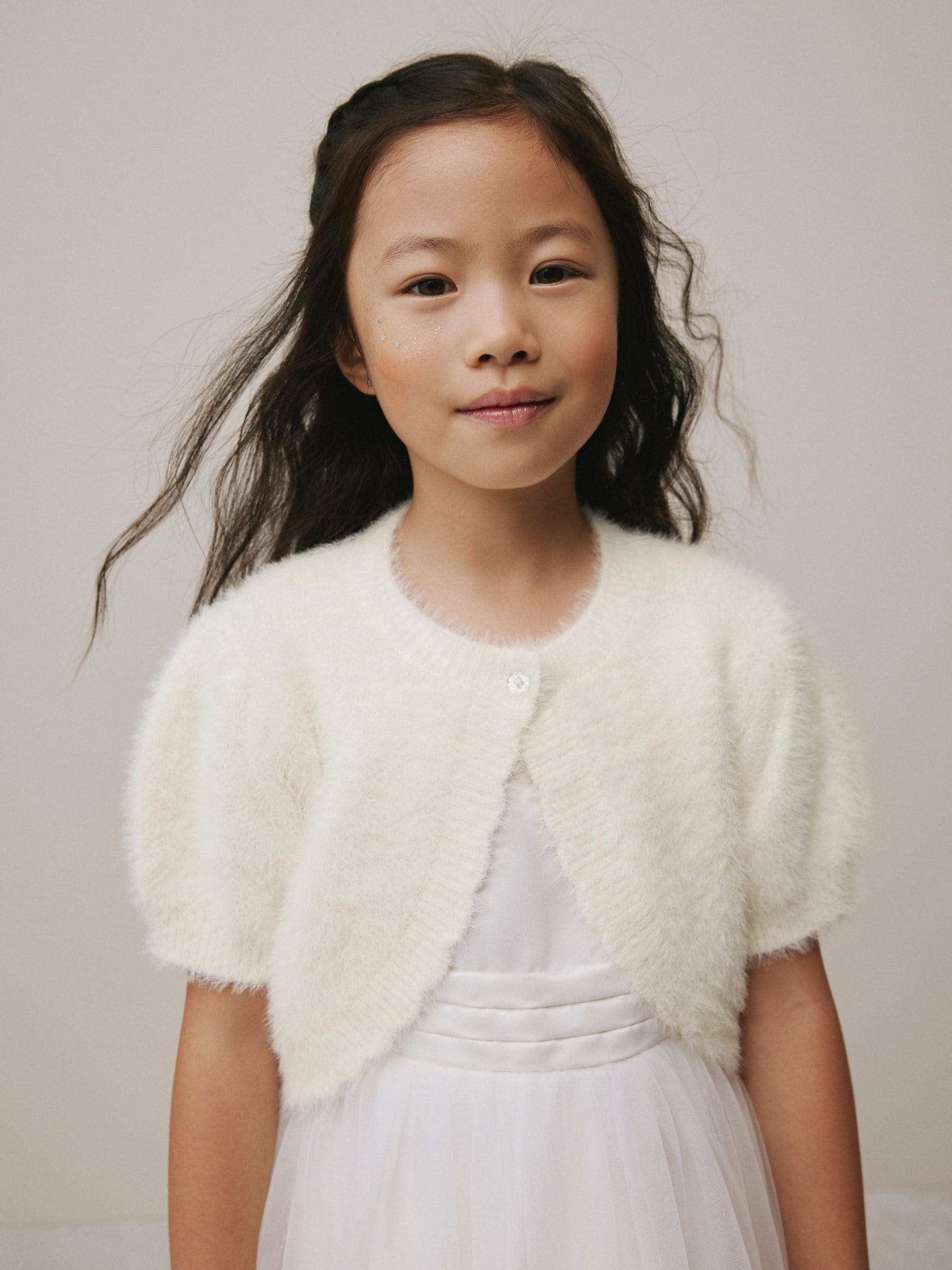 Ecru - Fluffy bolero met korte mouwen (12mnd-16jr)