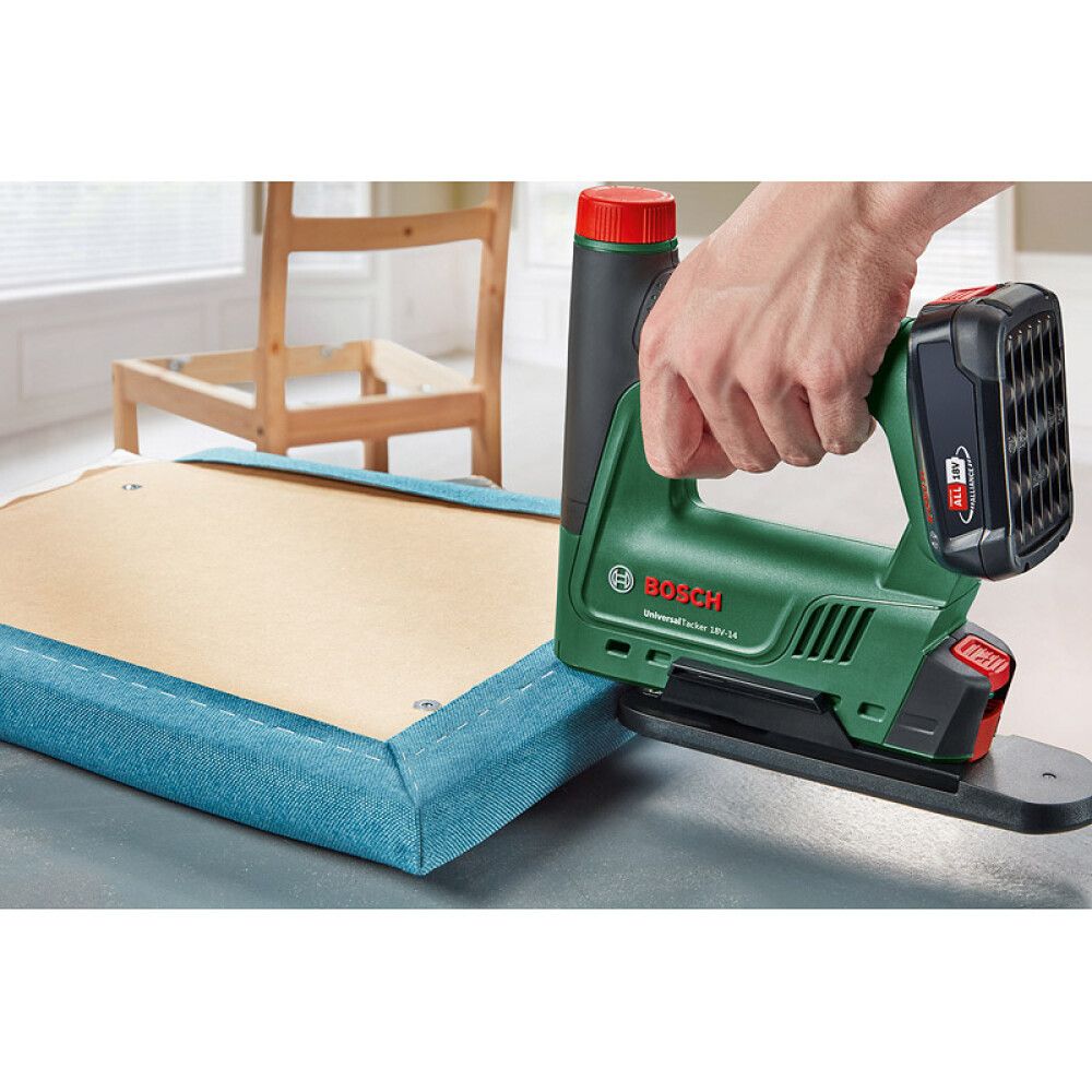 STIFTEPISTOL BOSCH UNIVERSAL 18-14 18V UTEN BATTERI