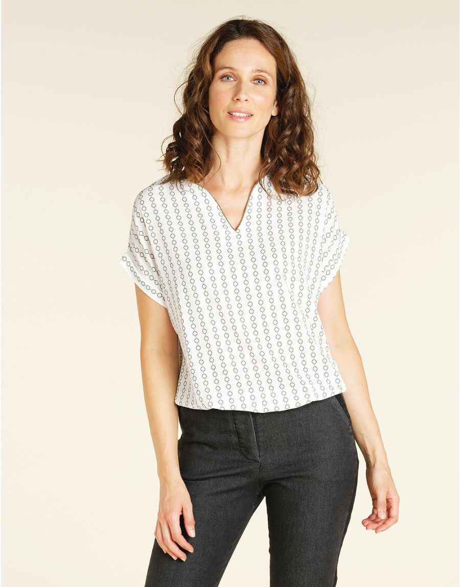 Blouse écru minimaliste