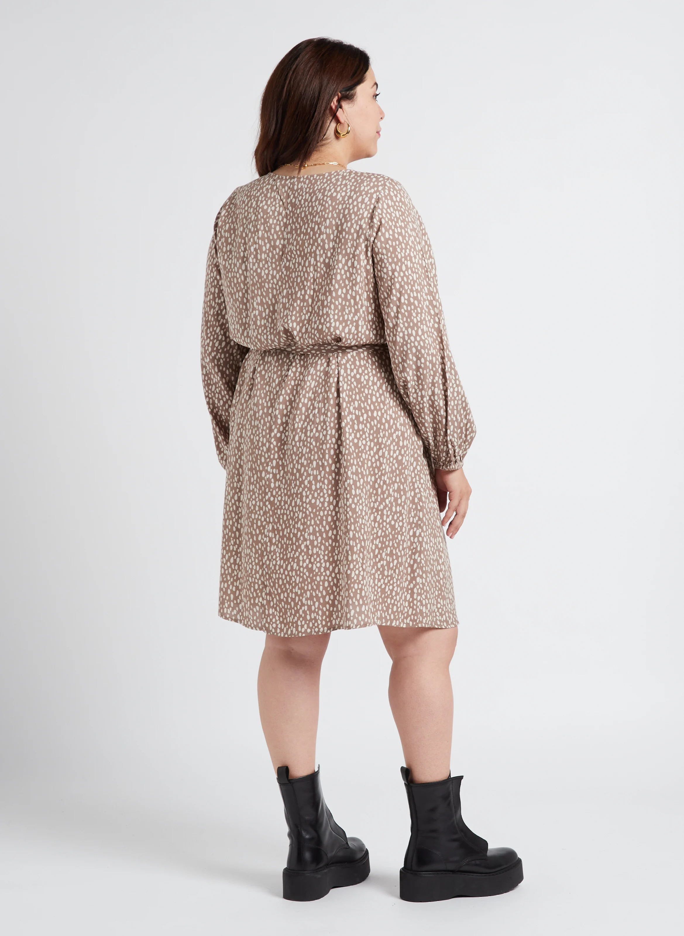 PAYA - Robe courte col V imprimée| Beige