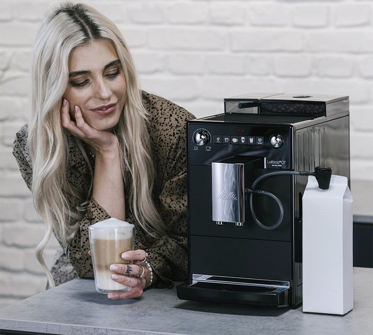 MELITTA Latticia F300-100 One Touch Garantie 3 ans Coloris:Noir