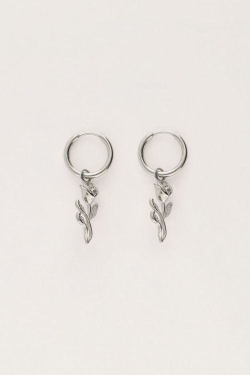 Vintage oorringen met mini platte roos