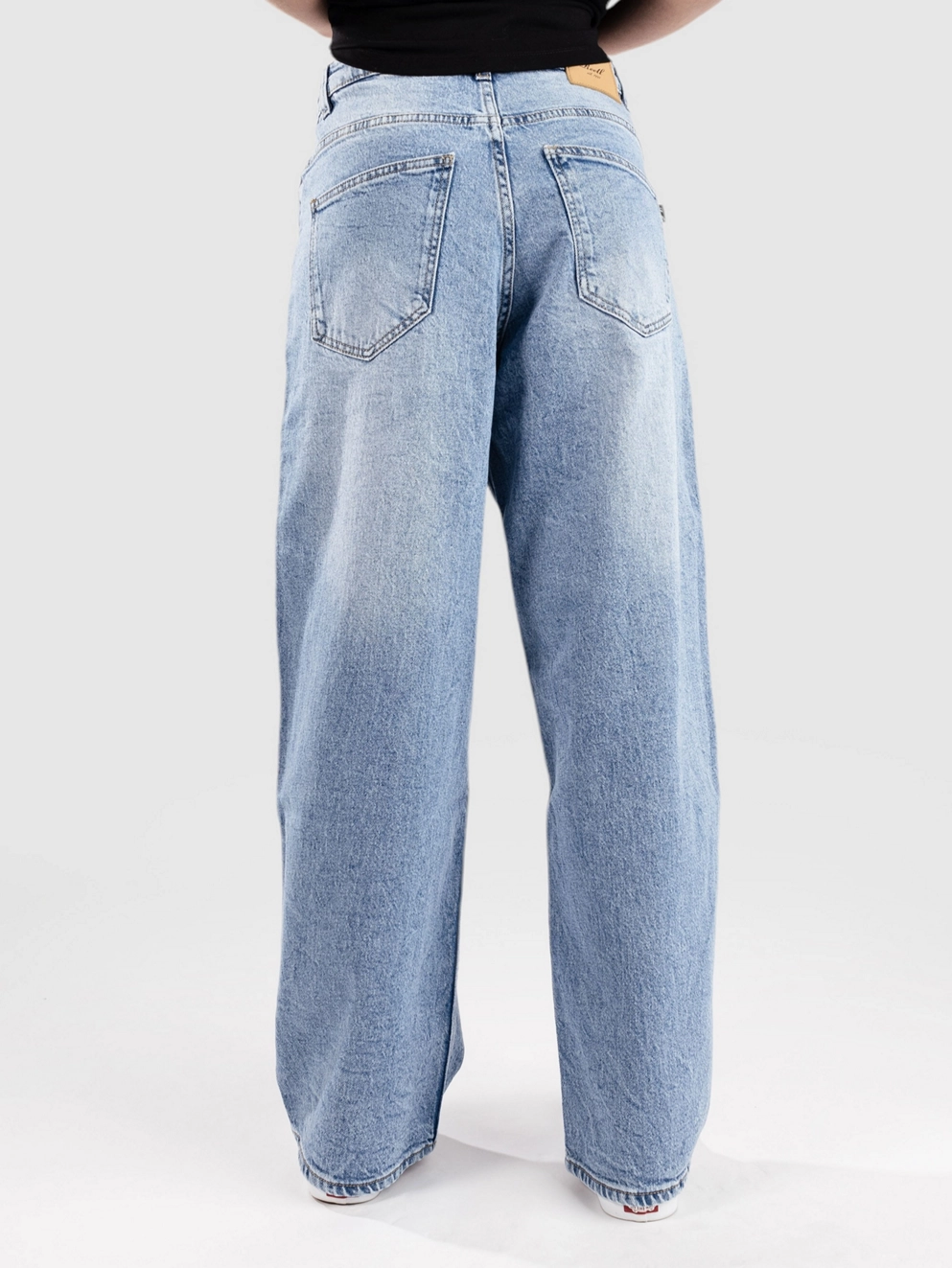 REELL Chloe Baggy Jeans classic light blue