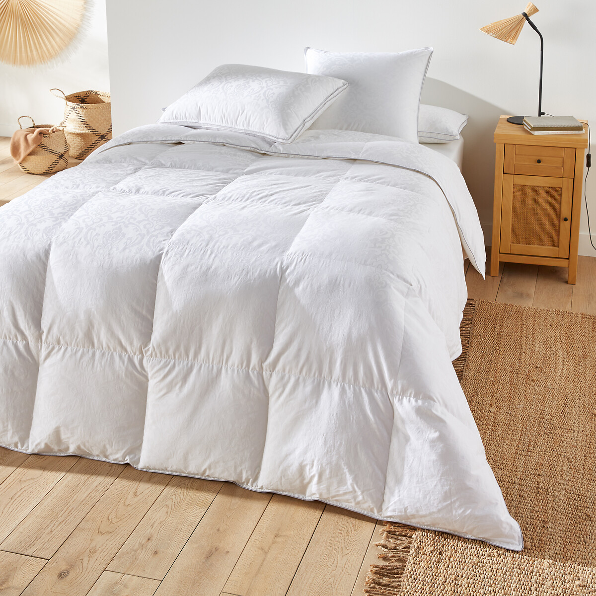 LA REDOUTE INTERIEURS<br>Edredom premium muito quente, 100% plumas, antiácaros
