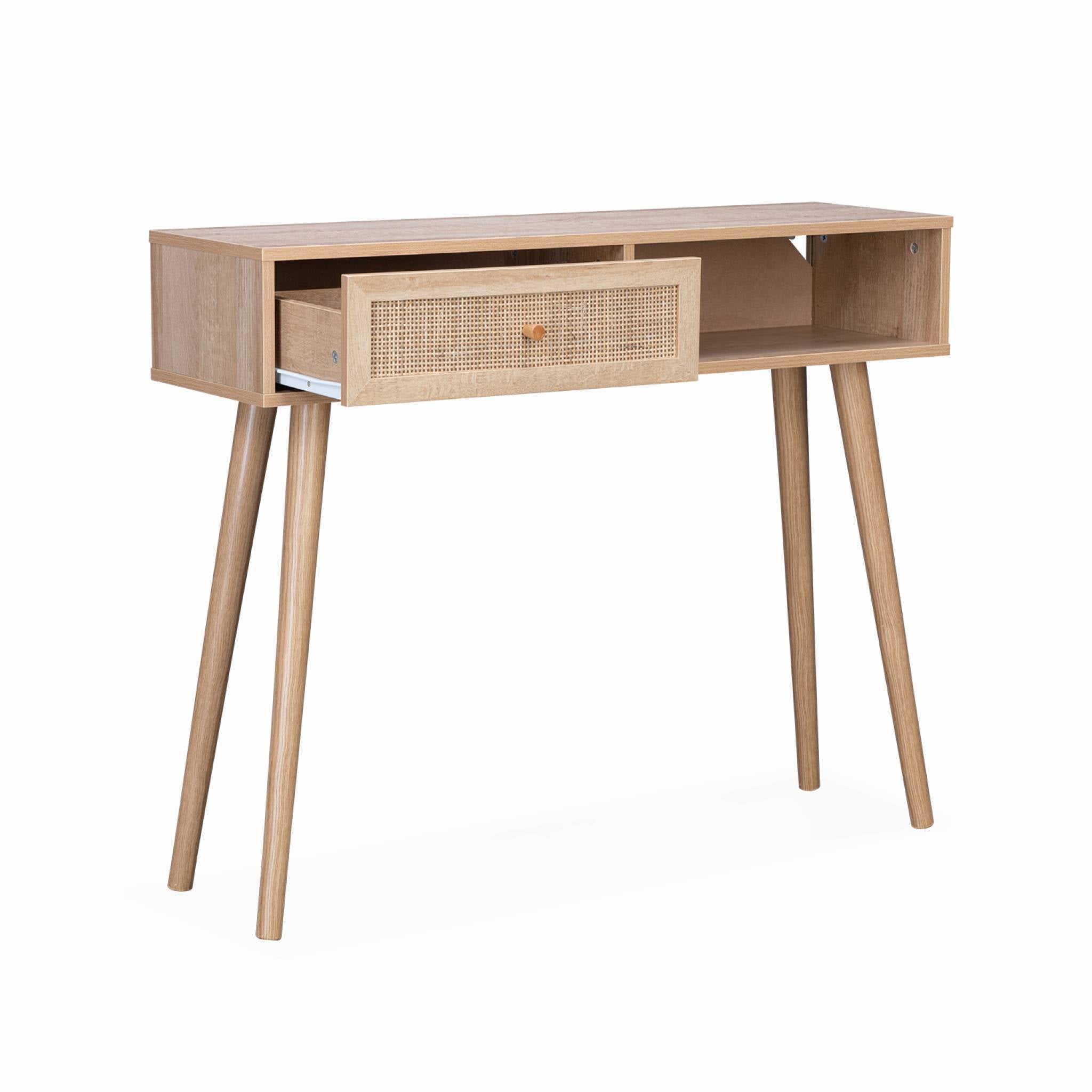 sweeek - Sidetable met rotan